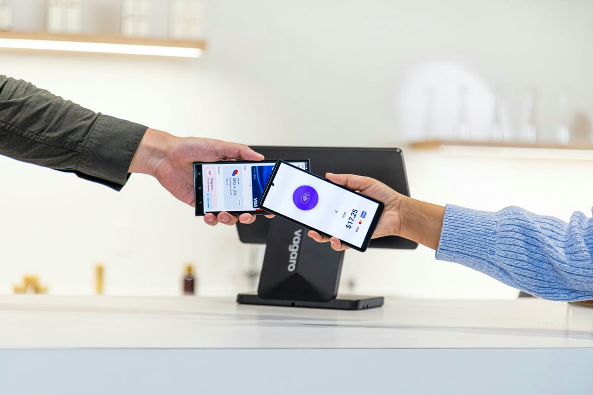 Contactless mobile payment being made with smartphones