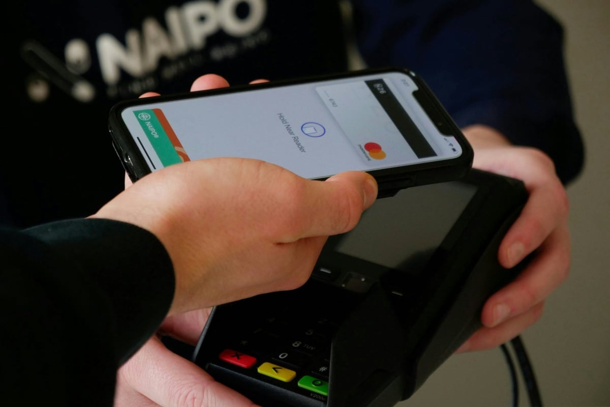 Smartphone showing QR code payment link